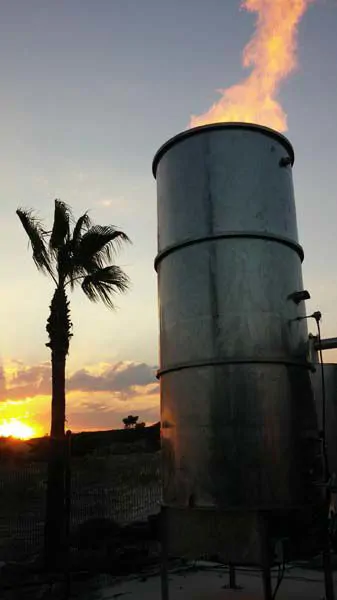 Gaz Yakma Bacası