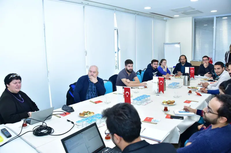 UR-GE Proje Eğitimleri Devam Ediyor